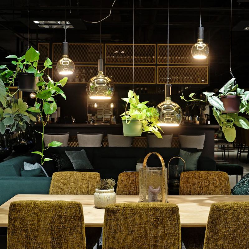 2815 - Bryggen luminaire à plantes droit 